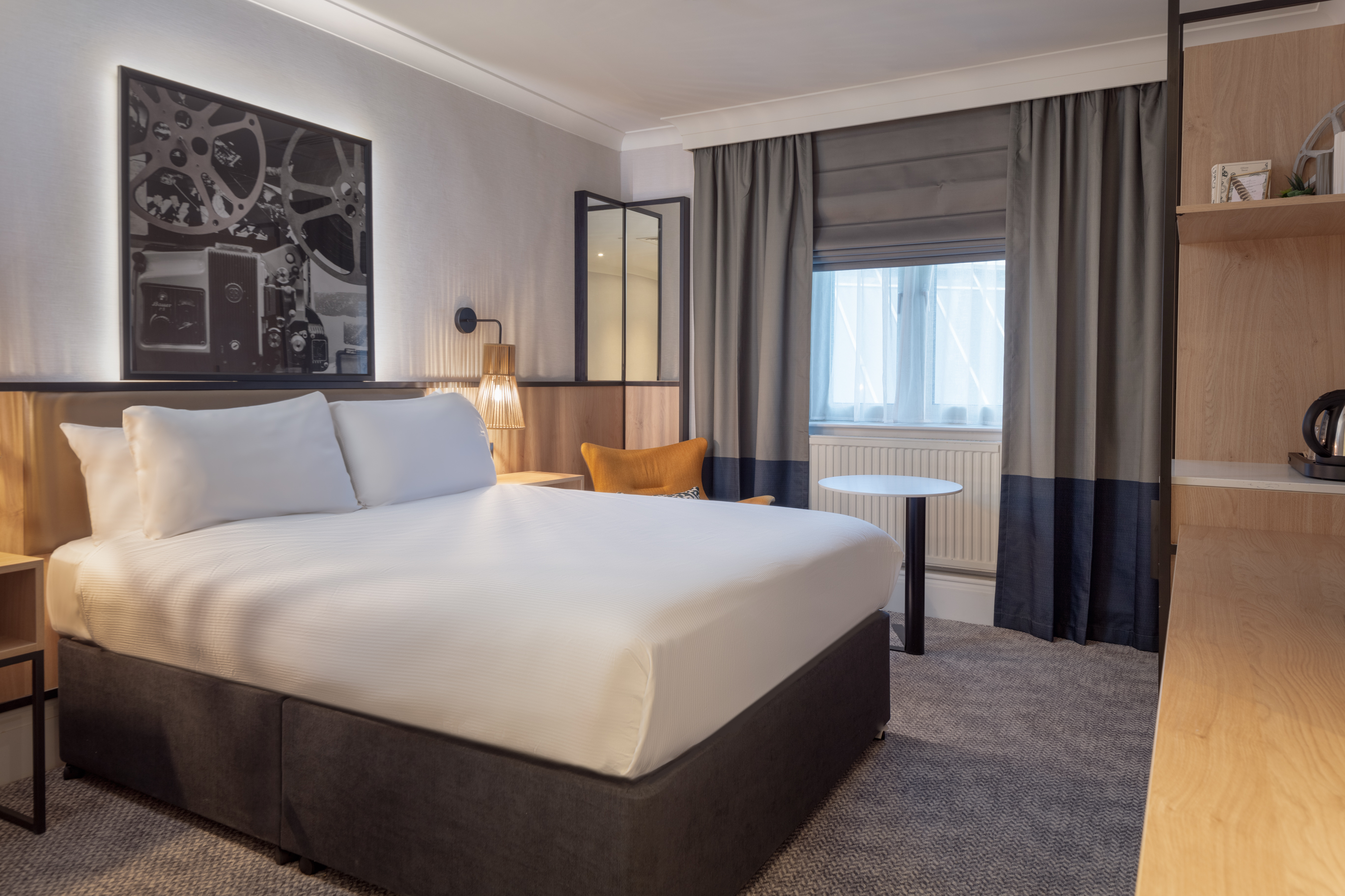Family-friendly bedroom at DoubleTree by Hilton London Elstree